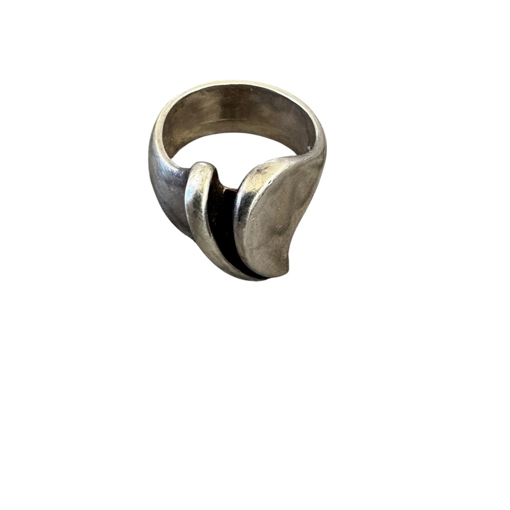Silver Rauff 925 heart shape Statement Ring Unisex size 8
